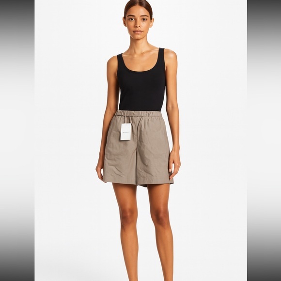 Lafayette 148 New York Riverside Shorts – Concrete Grey Size L NWT ($398 Retail)